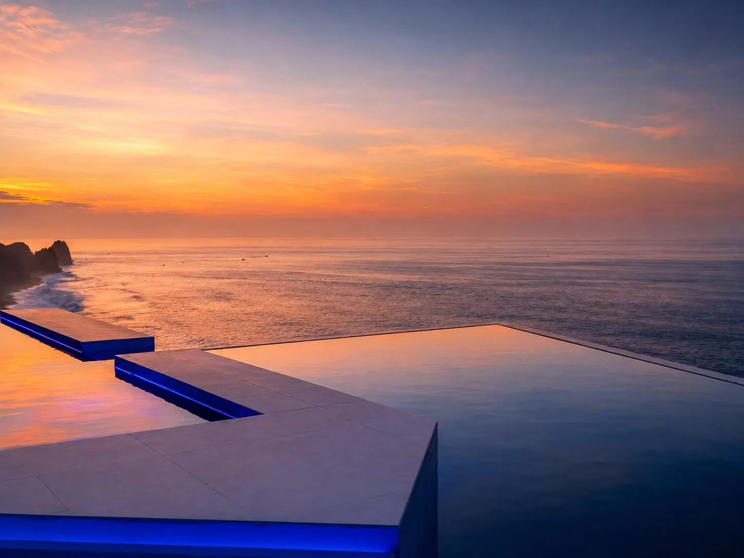 Villa Lands End infinity pool at sunset